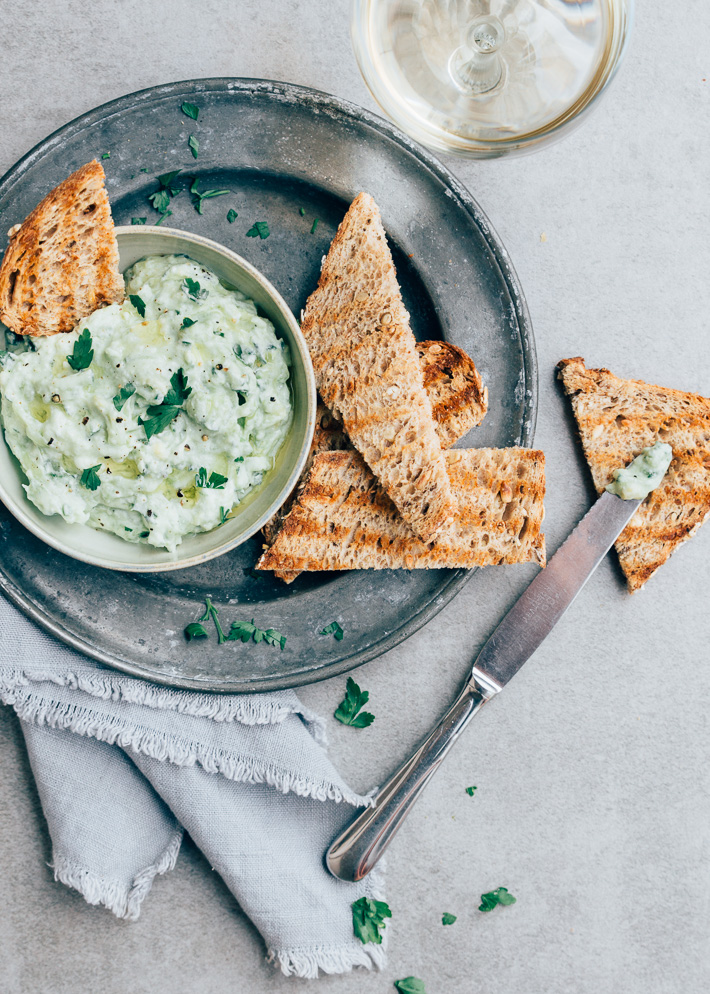 Avocado tzatziki