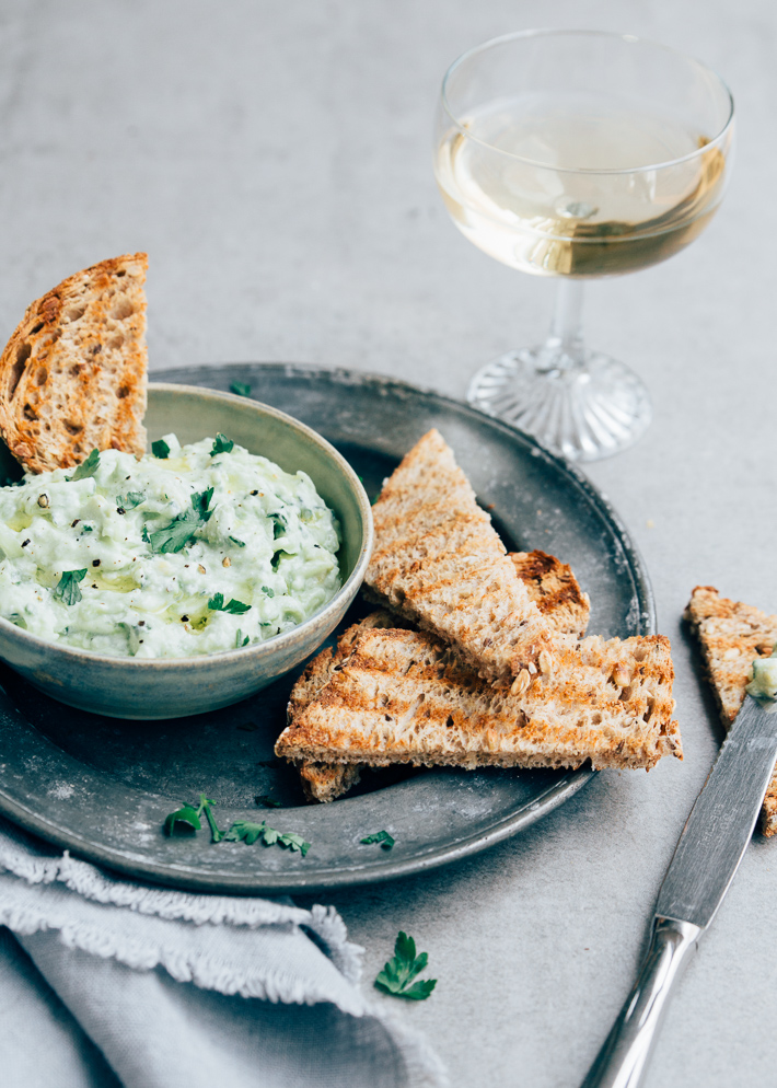 Avocado tzatziki