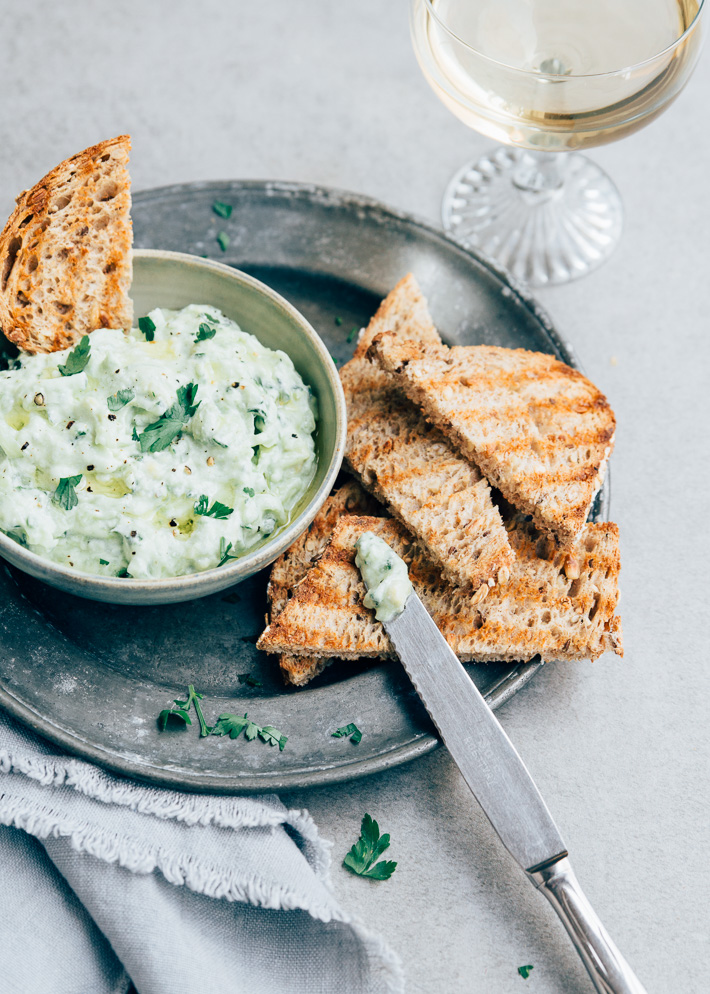 Avocado tzatziki