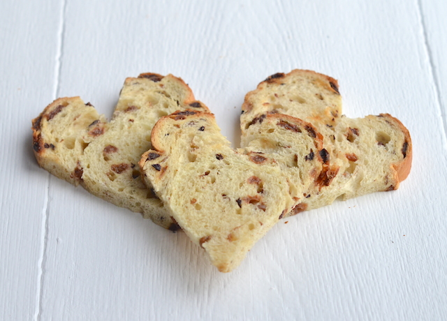 wentelteefjes van krentenbrood