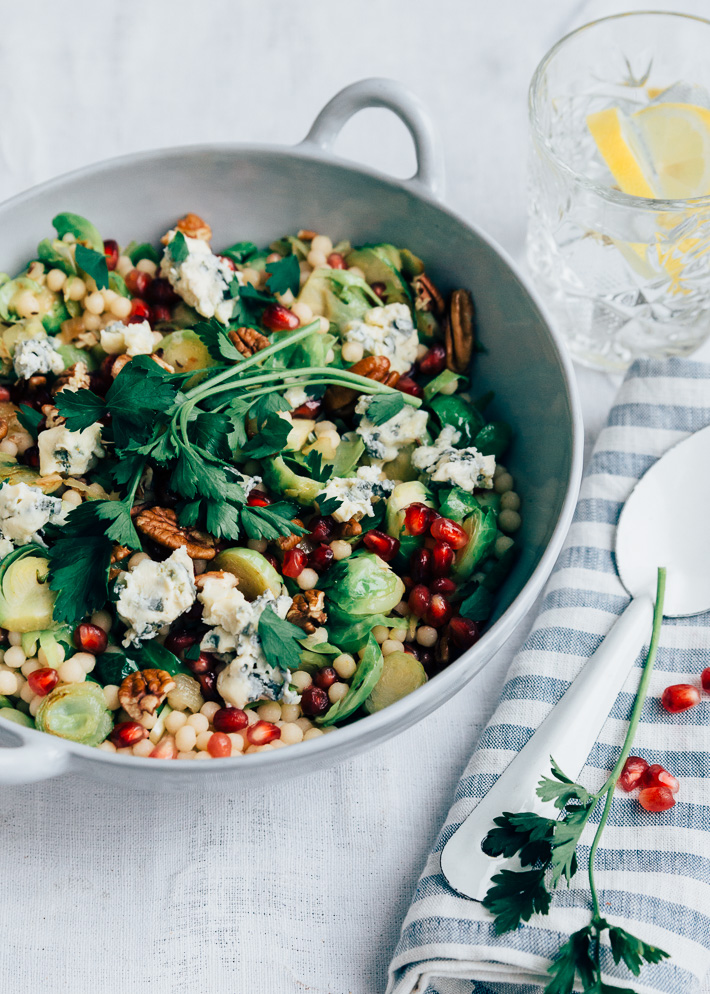 Gewokte spruit met parelcouscous