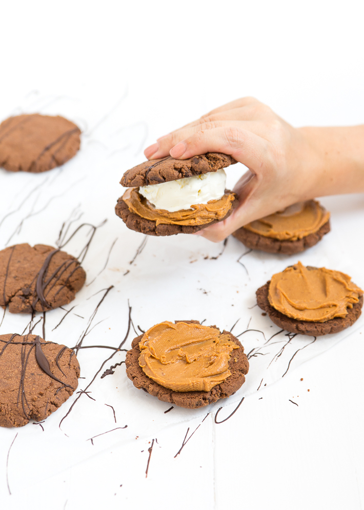 Peanutbutter Icecream sandwiches