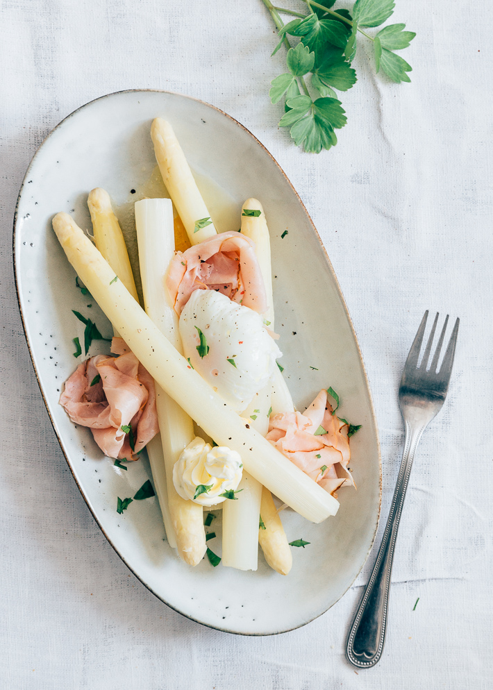 asperges met ham en ei