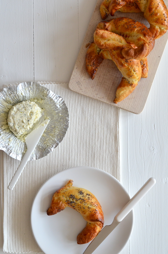 croissantjes met zalm