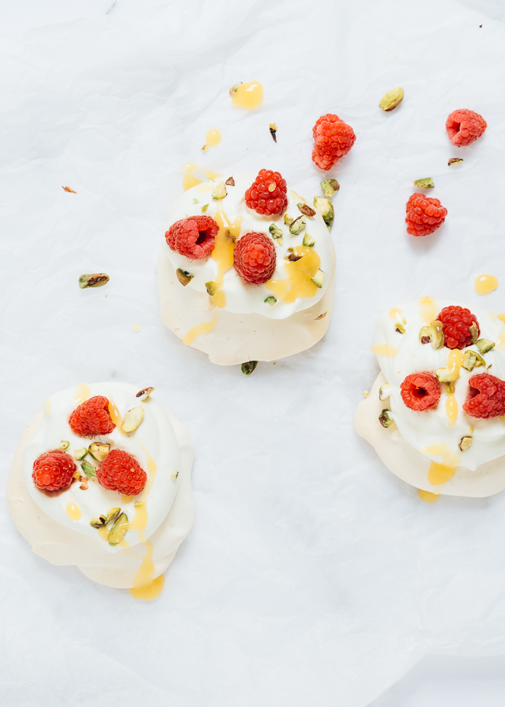 mini pavlova