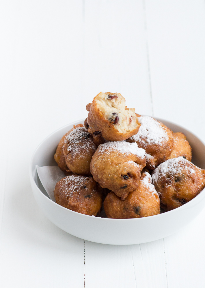 oliebollen-met-appel-en-cranberry