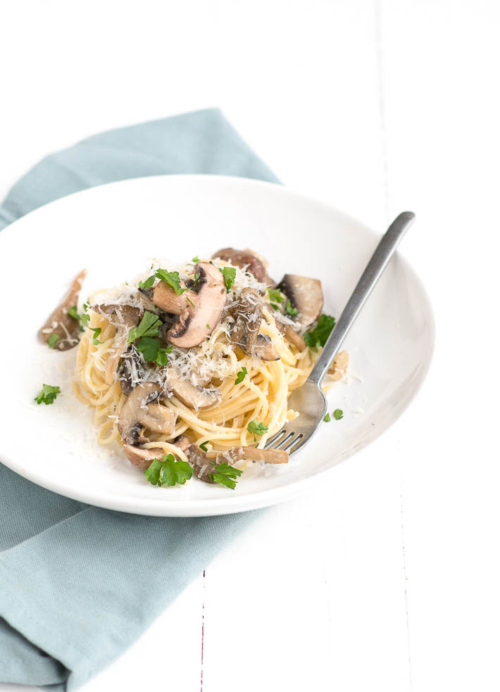 spaghetti met paddenstoelen roomsaus-4