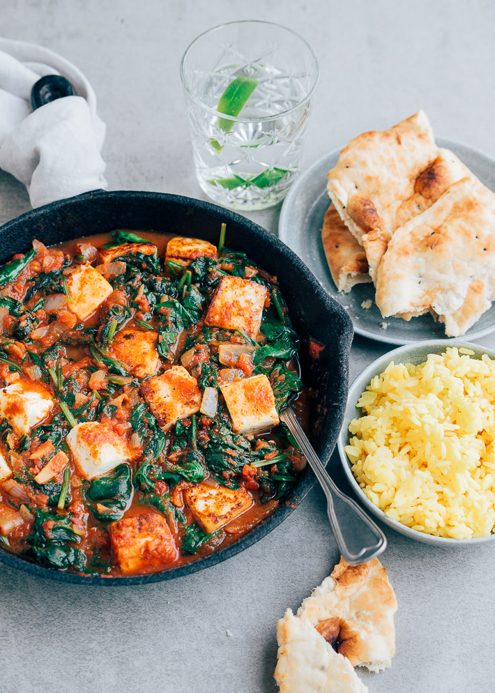 saag paneer met tomatensaus-