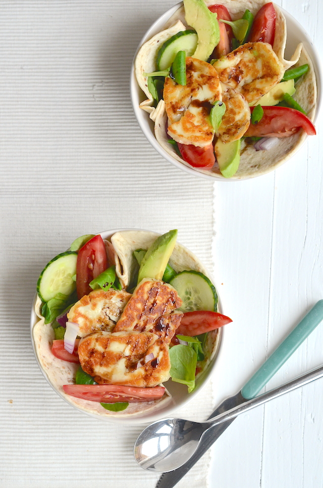 wrap bowl met halloumi 